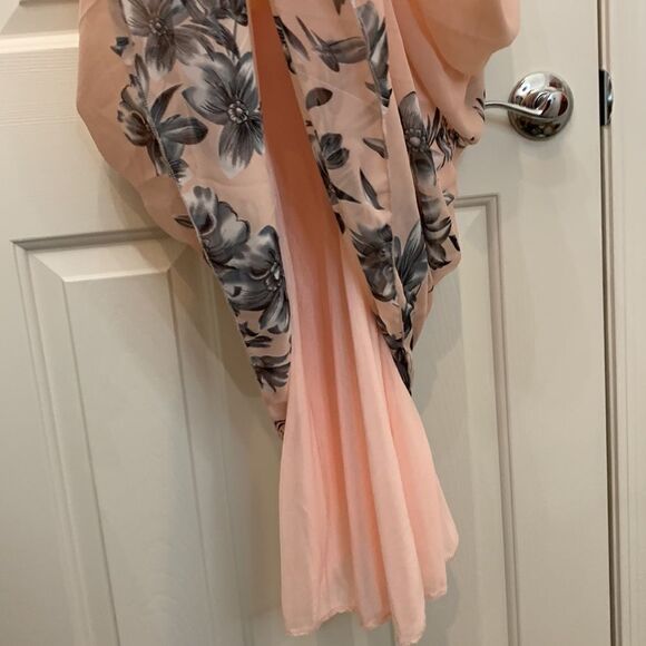 Fashion Mia Large Scoop Neck Short Sleeve Tie Back Peach Gray Floral Maxi Dress - Picture 6 of 14
